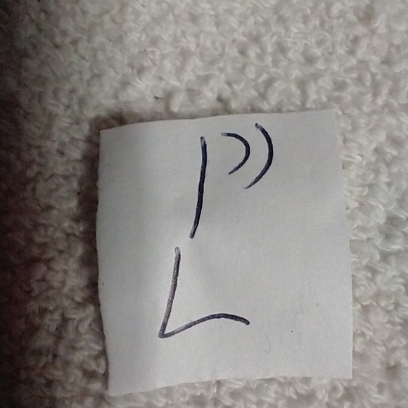 Silvertone black heart post earrings - Picture 3 of 3